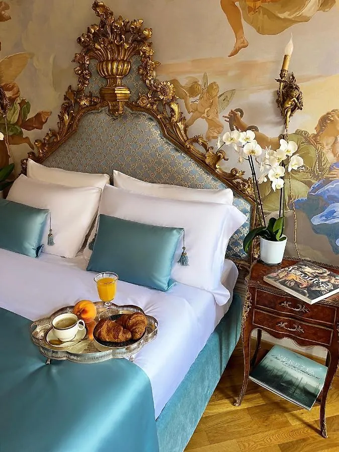 Corona San Marco Apartment Venice