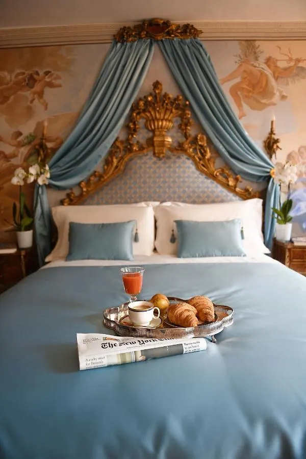 Corona San Marco Apartment Venice